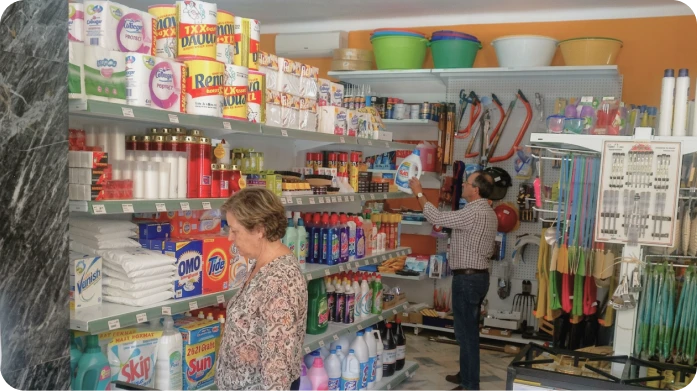 Interior da loja Chama Laranjada